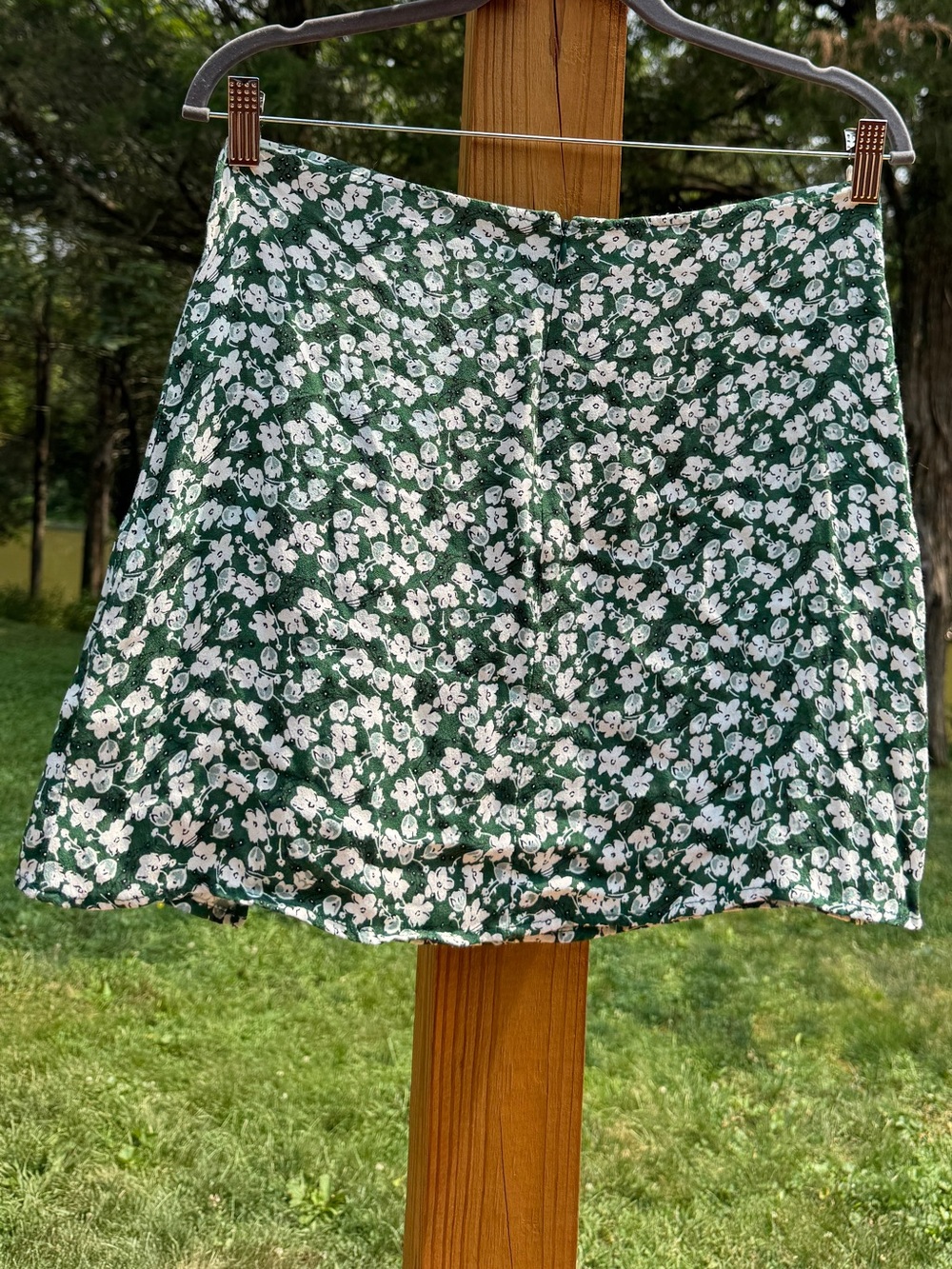 Reformation Green Floral A-Line Mini Skirt - Picture 4 of 8